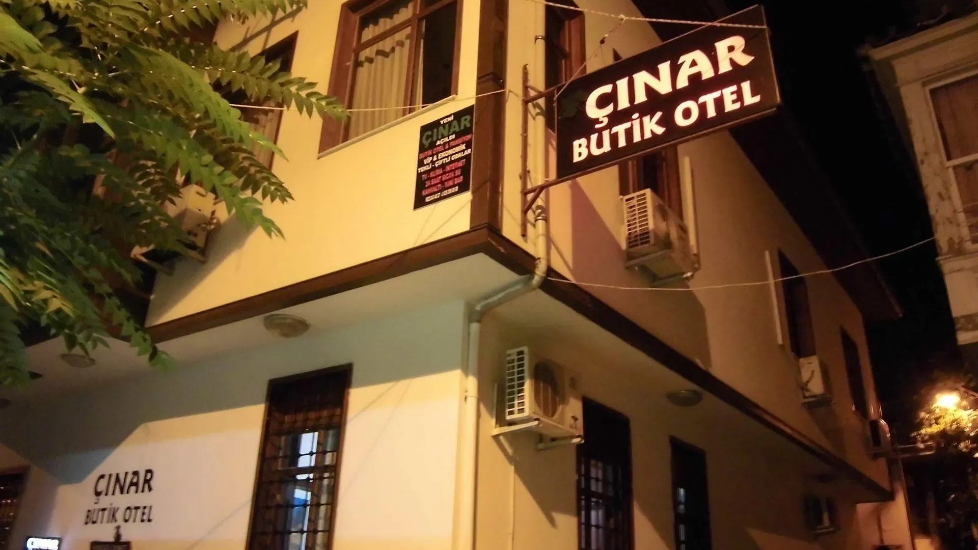 Cinar Hotel contacts